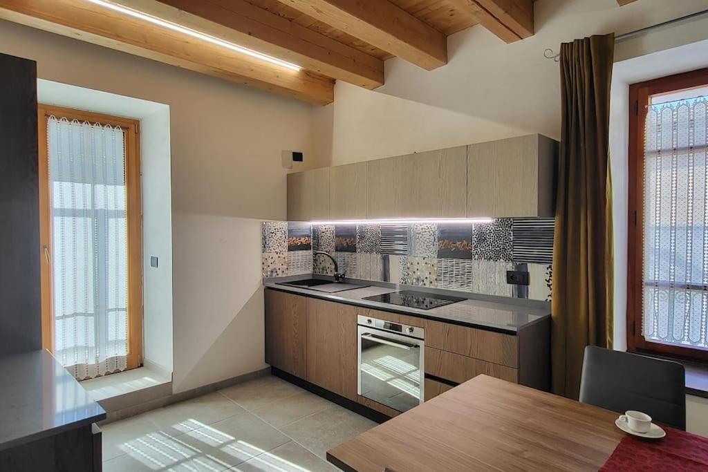 La Maison De Joanna 3 Шатийон Экстерьер фото